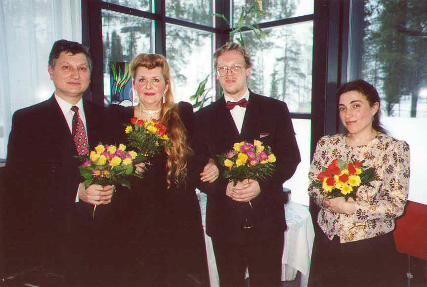Трио и певица Е. Огнищенко